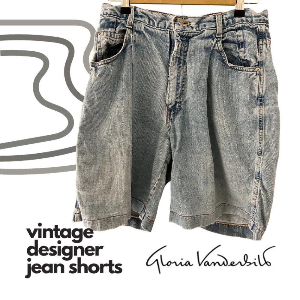 Gloria Vanderbilt Designer High-Waisted Jean Shorts in Size